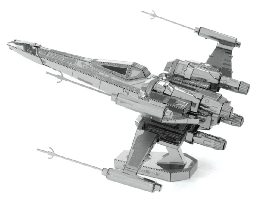 3d-puzzle-star-wars-poe-damerons-x-wing-fighter-32093.jpg