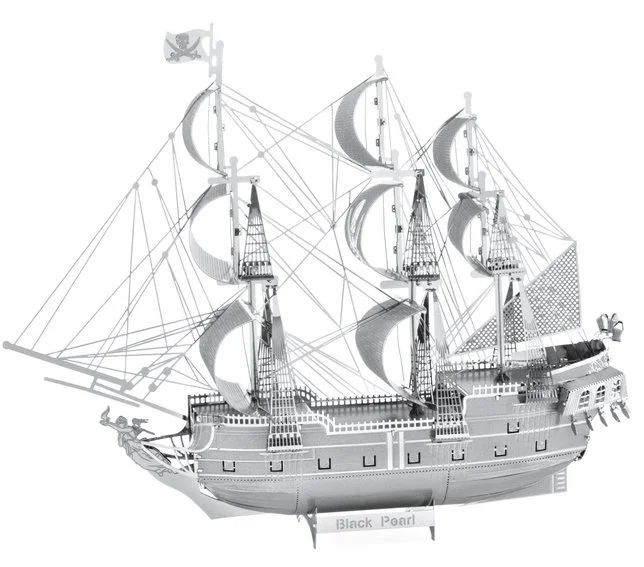 METAL EARTH 3D puzzle Black Pearl - Čierna Perla (ICONX)