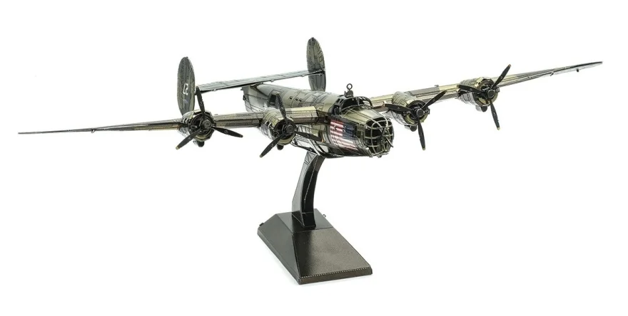 METAL EARTH 3D Puzzle B-24 Liberator