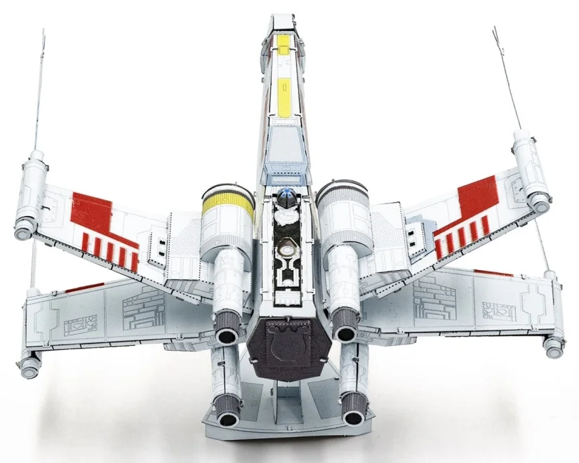METAL EARTH 3D puzzle Star Wars: X-Wing Starfighter (ICONX)