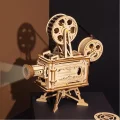 rokr-3d-drevene-puzzle-mechanicky-filmovy-projektor-183-dilku-155125.jpg