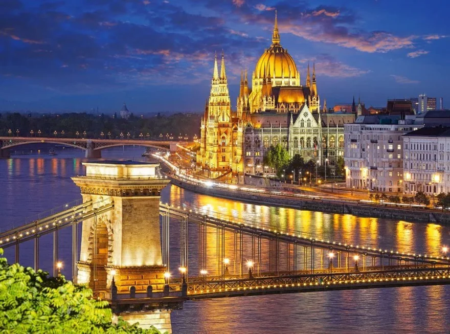 Castorland Puzzle Súmrak v Budapešti 2000 dielikov